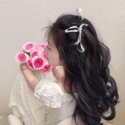 战火中的女神